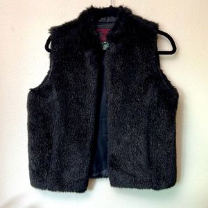 Vintage LRL Lauren Ralph Lauren faux fur black vest medium